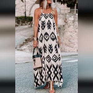 Elegant Black and White Maxi Dress